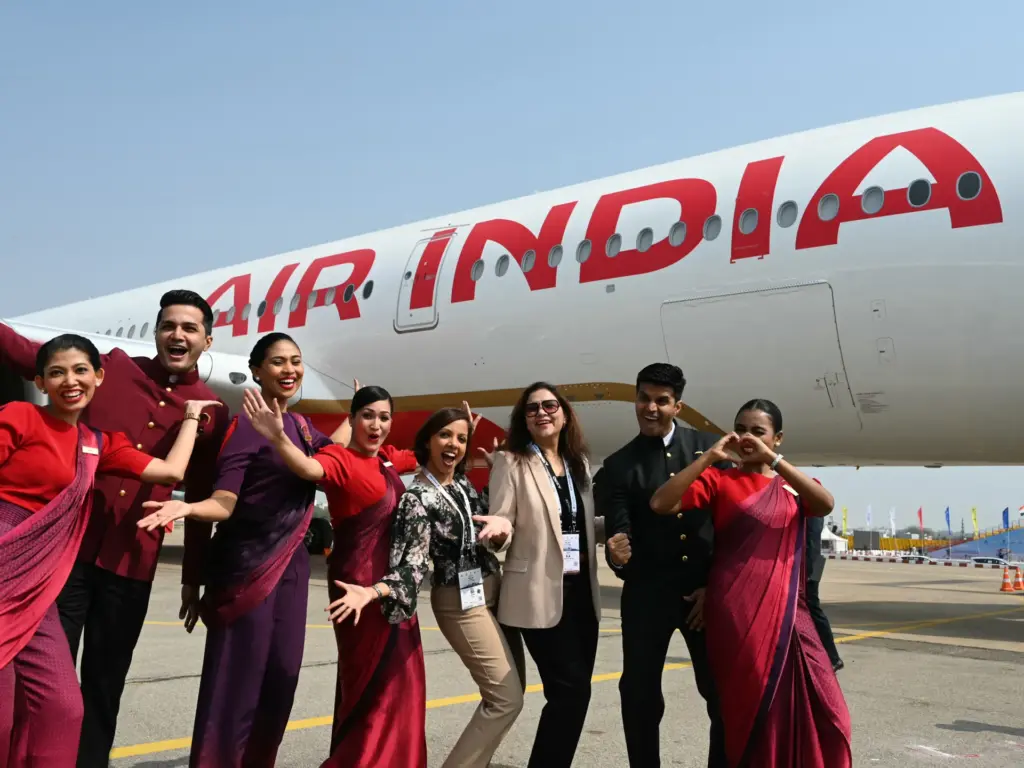 Indigo VS Air india which airline had better business model in india?